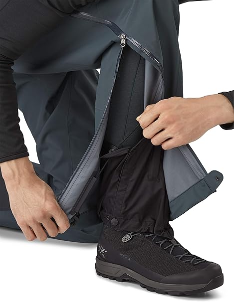 ARC'TERYX Beta svビブパンツ　アークテリクス　ブラック 73702.jpg